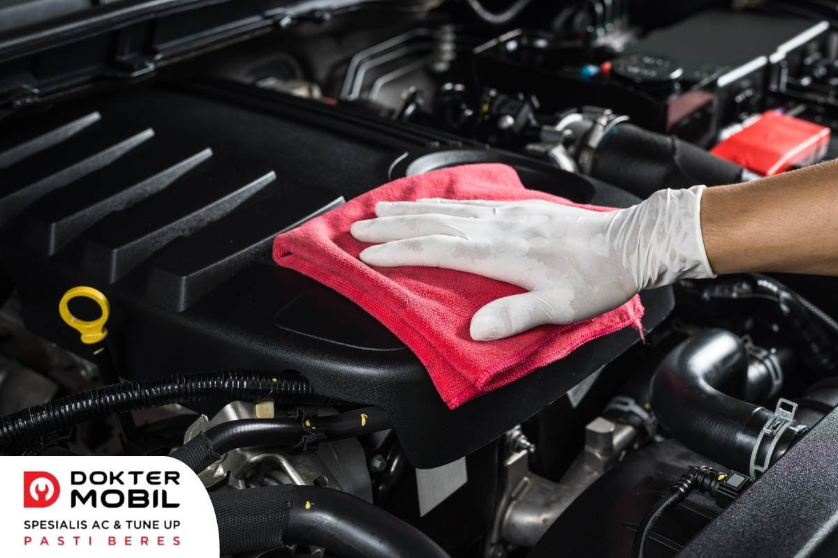 service kami Engine Detailing